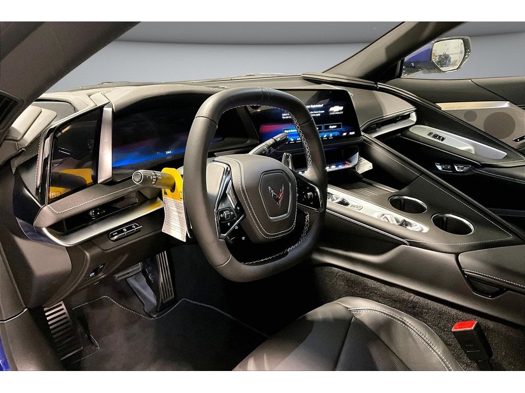 2026 Chevrolet Corvette 2LT - Photo 9