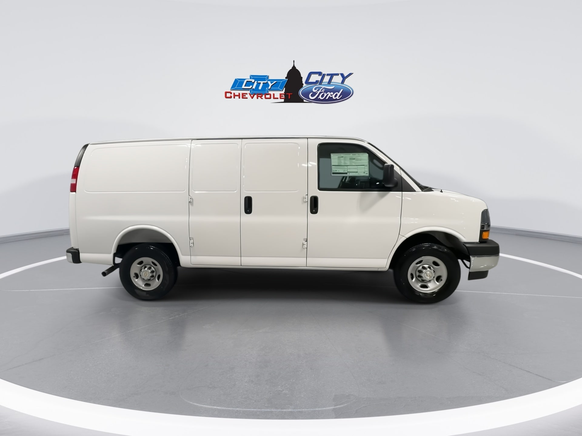 2025 Chevrolet Express Cargo Work Van - Photo 47