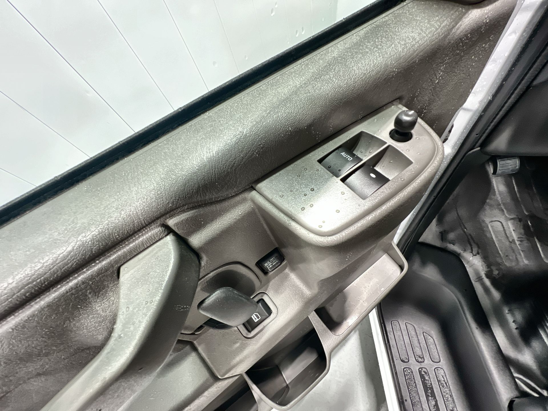 2025 Chevrolet Express Cargo Work Van - Photo 52