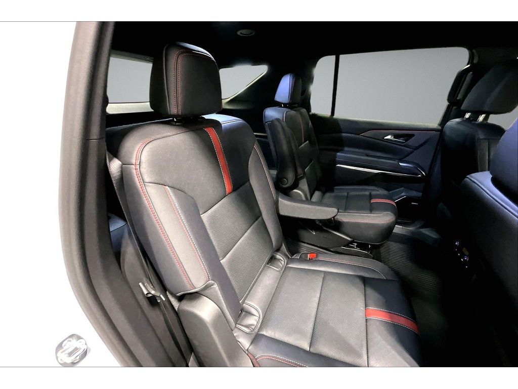 2026 Chevrolet Traverse RS - Photo 44