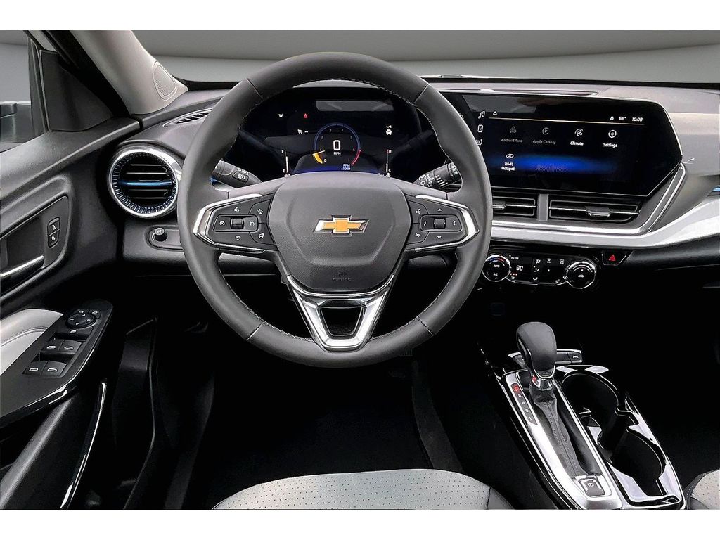 2026 Chevrolet Trax LT - Photo 23