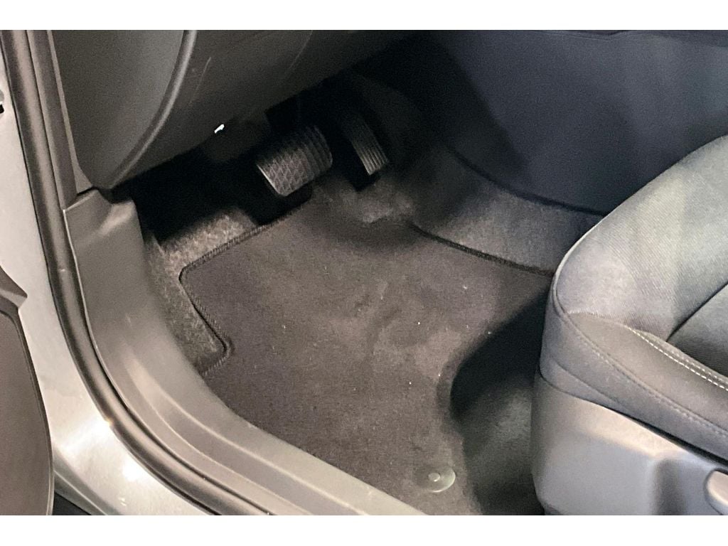 2026 Chevrolet Trax LS - Photo 35