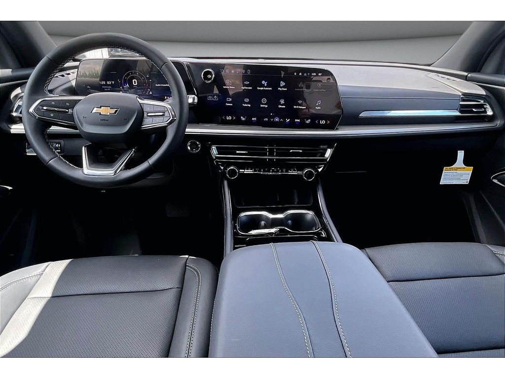 2026 Chevrolet Traverse LT - Photo 6