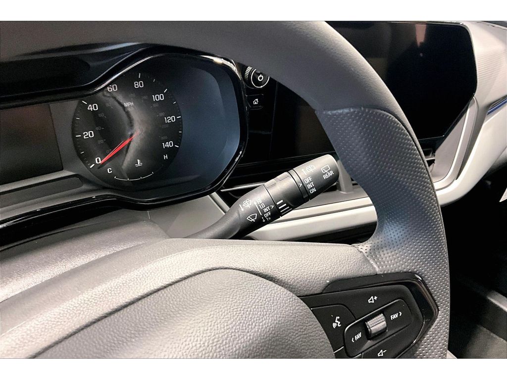 2026 Chevrolet Trax LS - Photo 28
