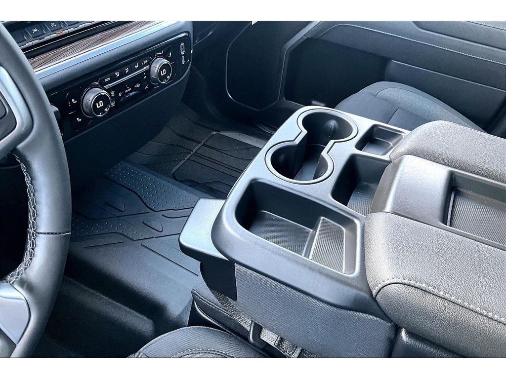 2026 Chevrolet Silverado 1500 RST - Photo 9
