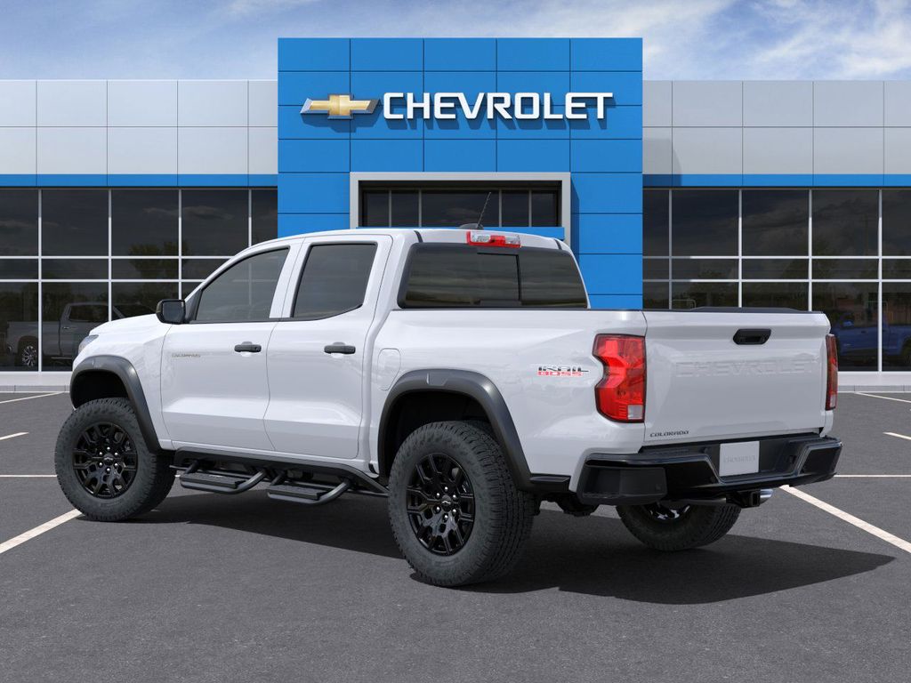 2025 Chevrolet Colorado Trail Boss photo 3