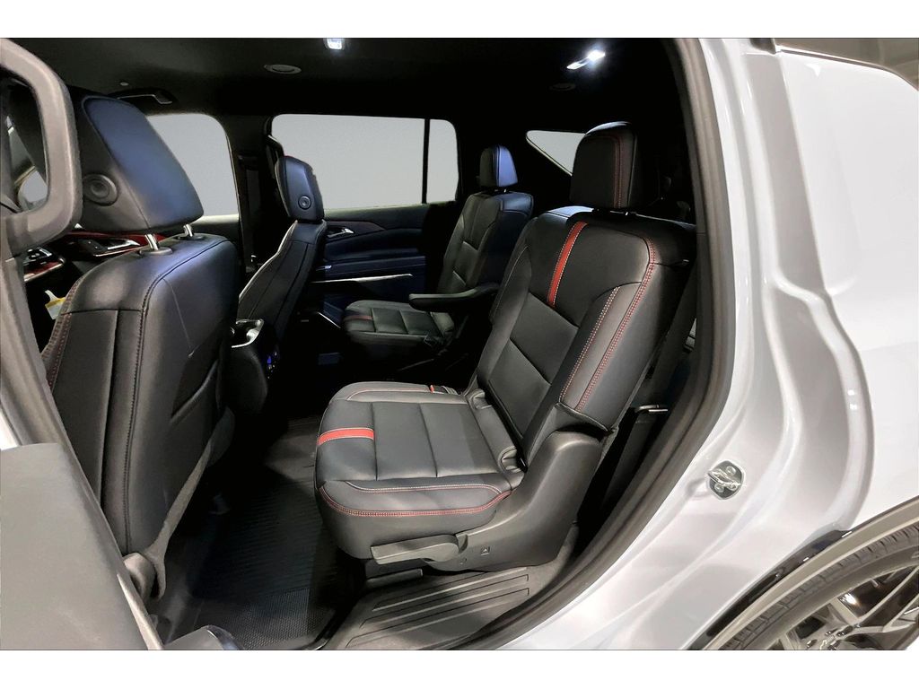 2026 Chevrolet Traverse RS - Photo 11
