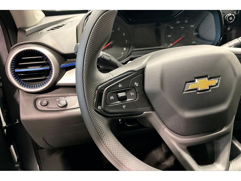 2026 Chevrolet Trax LS - Photo 25