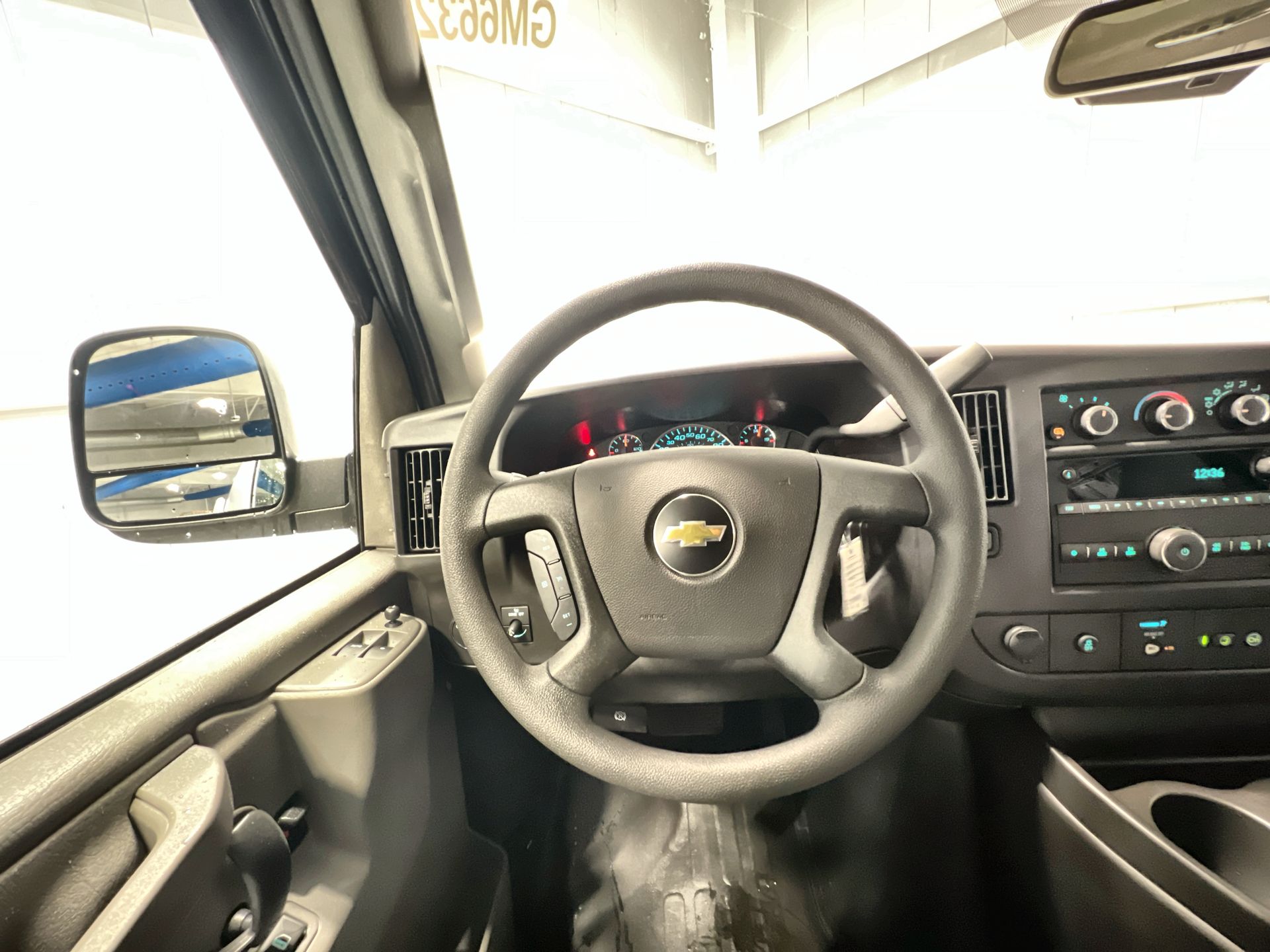 2025 Chevrolet Express Cargo Work Van - Photo 49