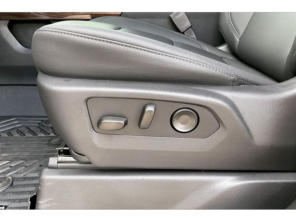 2026 Chevrolet Silverado 1500 RST - Photo 35