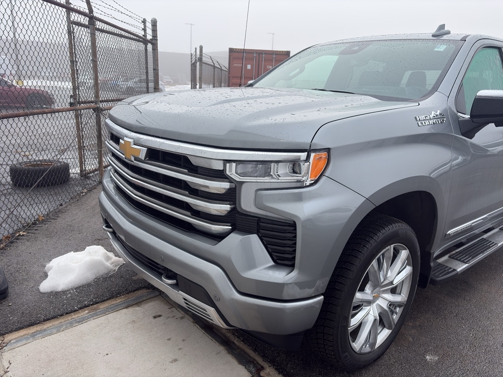Used 2025 Chevrolet Silverado 1500 High Country Truck