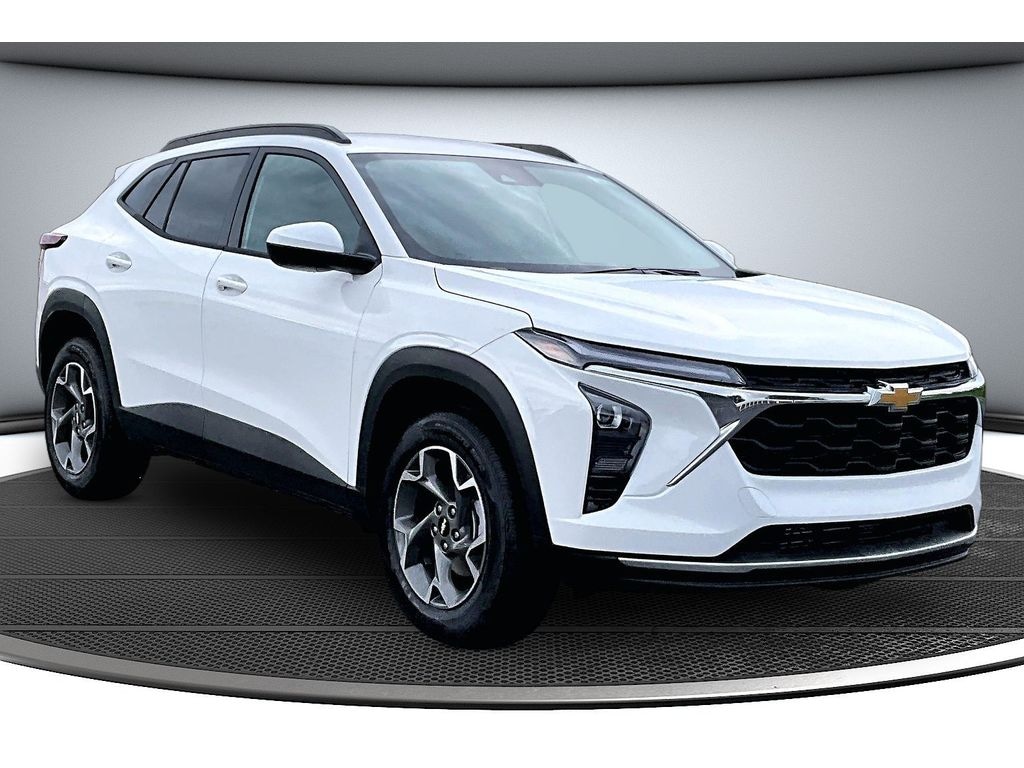 New 2026 Chevrolet Trax LT SUV