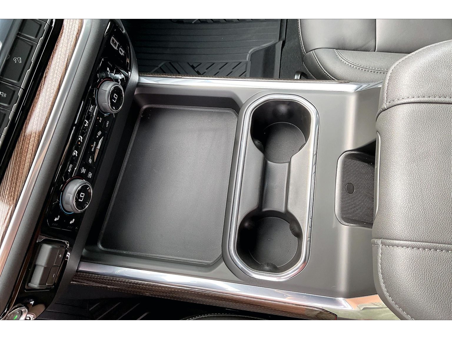 2026 Chevrolet Silverado 2500 HD LT - Photo 9