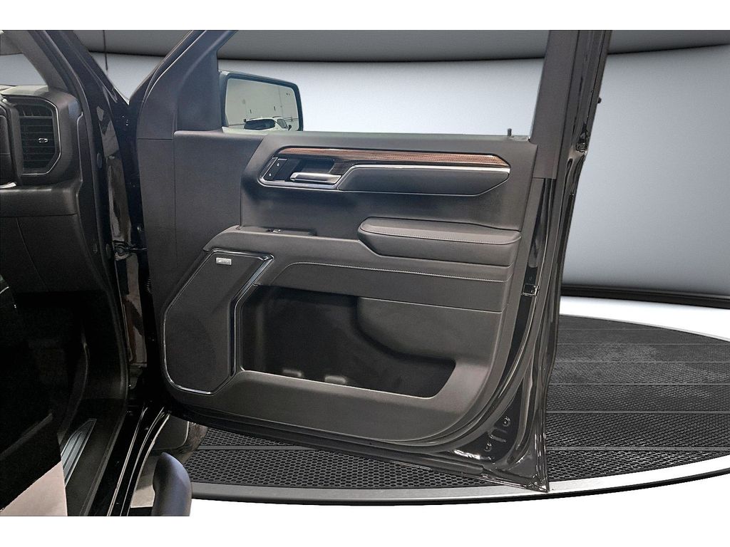 2026 Chevrolet Silverado 1500 RST - Photo 44