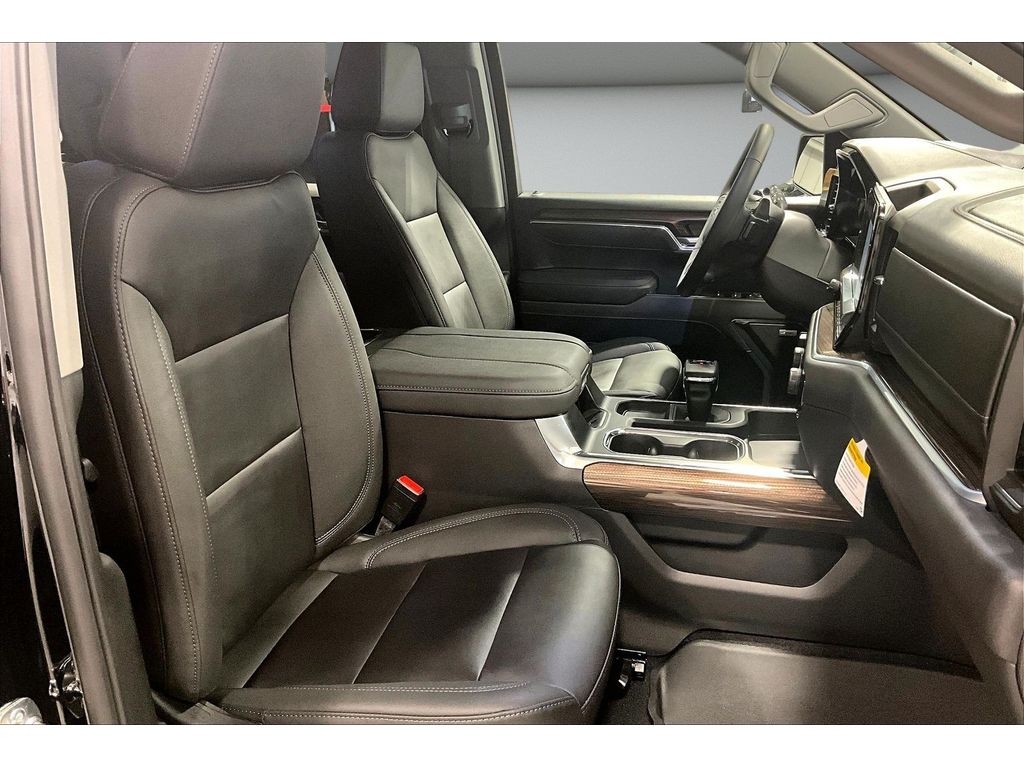 2026 Chevrolet Silverado 1500 RST - Photo 46