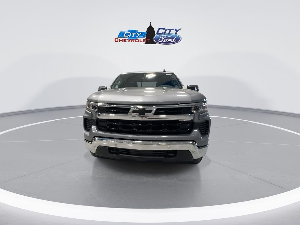 2026 Chevrolet Silverado 1500 LT photo 3