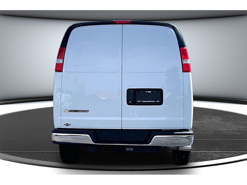 2026 Chevrolet Express Cargo Work Van - Photo 6