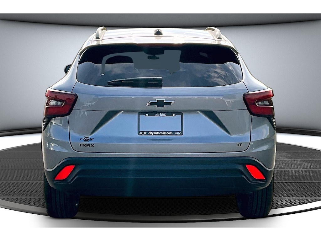New 2026 Chevrolet Trax LT SUV