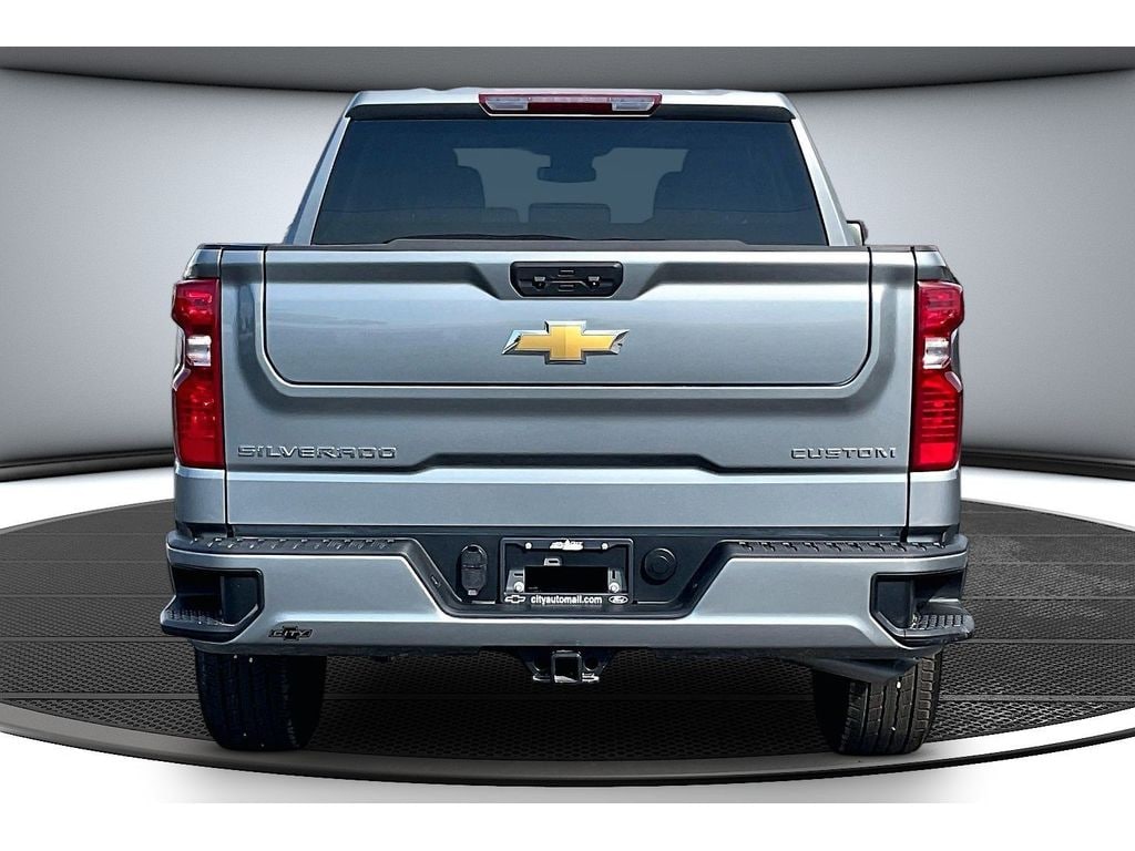 New 2026 Chevrolet Silverado 1500 Custom Truck