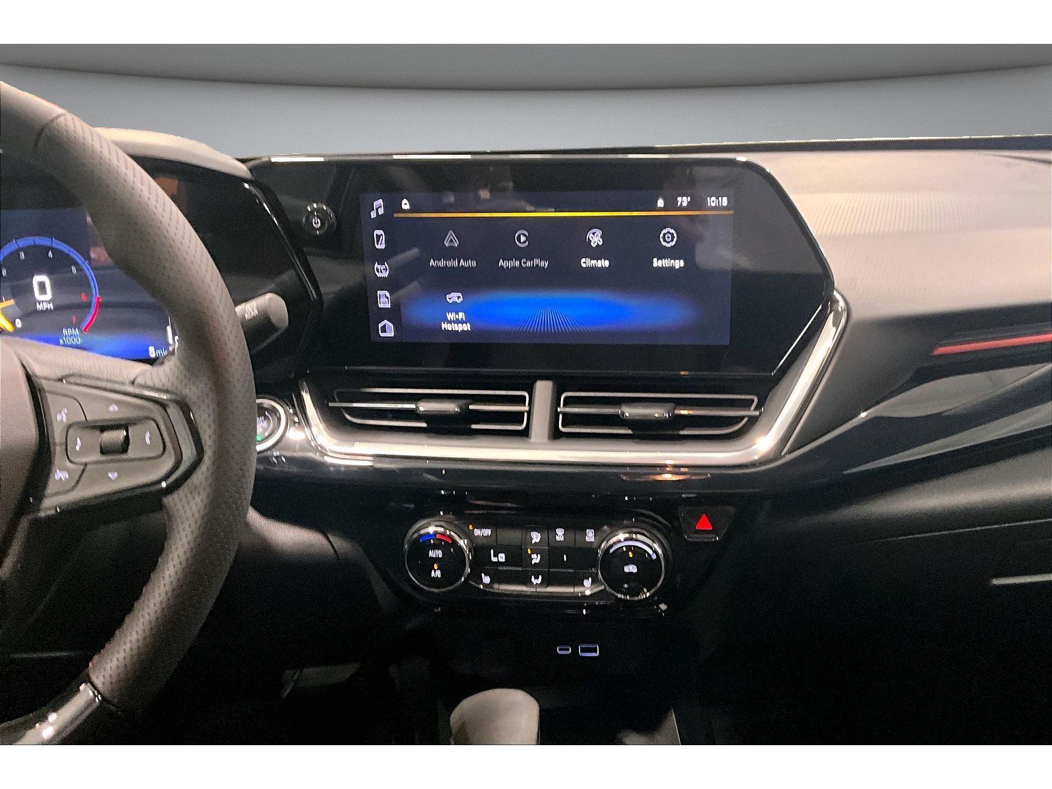 2026 Chevrolet Trax RS - Photo 8