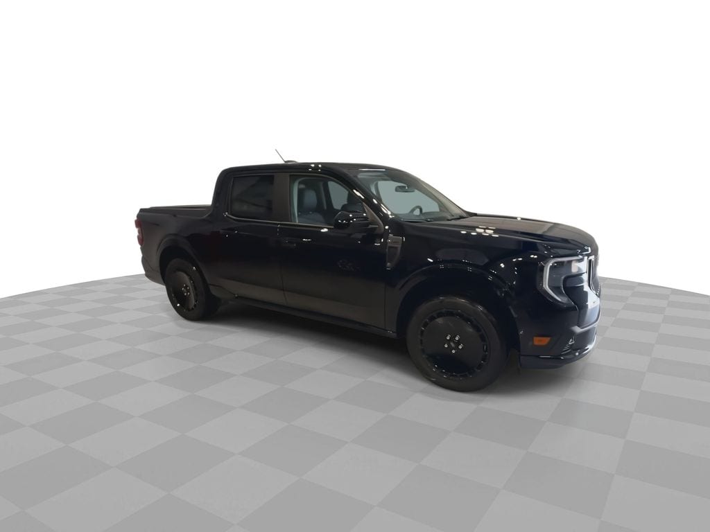 2025 Ford Maverick photo 2