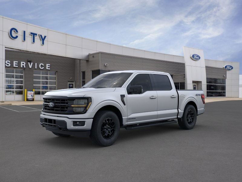 2025 Ford F-150 XLT photo 3