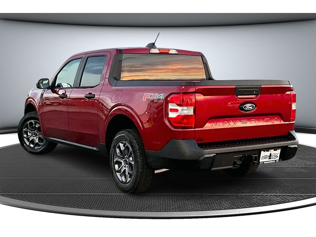 2025 Ford Maverick XLT photo 3