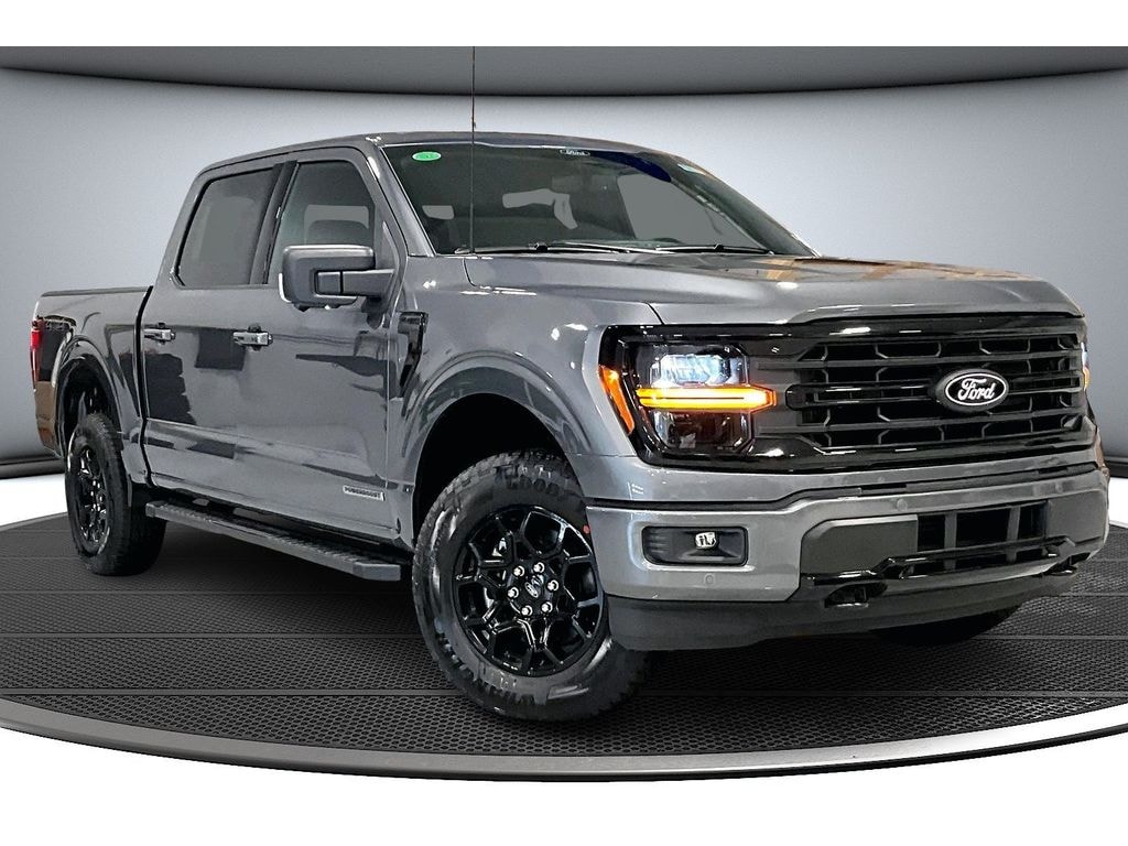 New 2025 Ford F-150 XLT Crew Cab