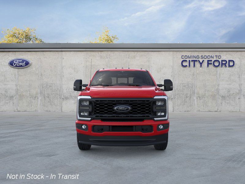 2025 Ford F-250 XLT photo 2