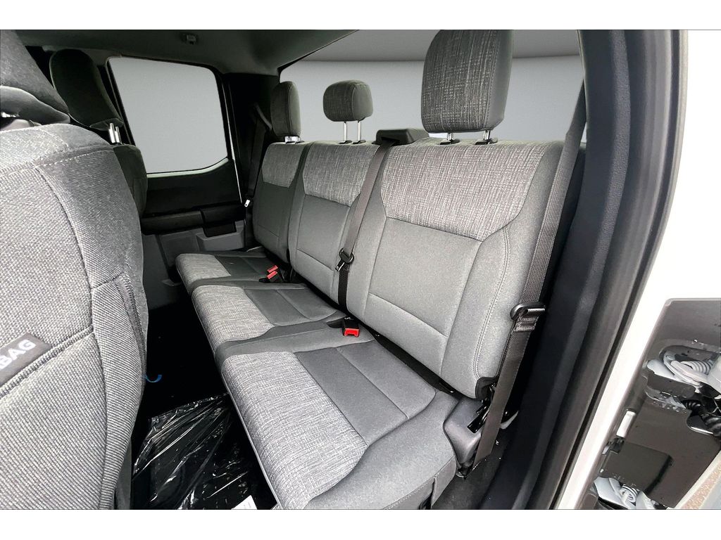 2026 Ford F-250 Super Duty XLT - Photo 13