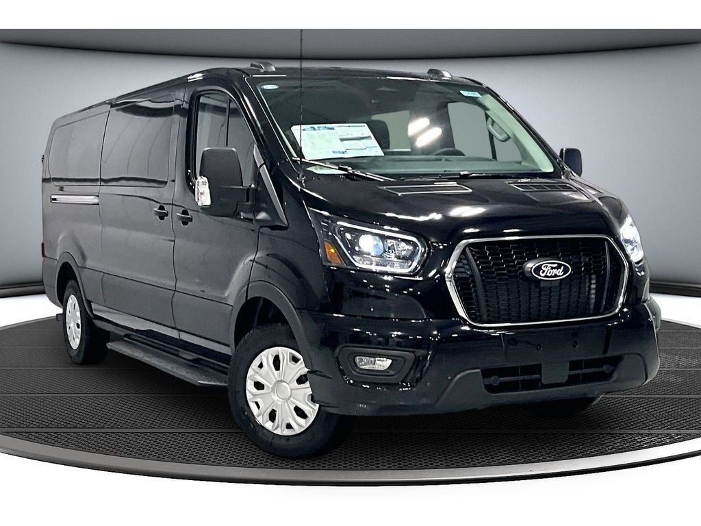 New 2026 Ford Transit Wagon XLT Wagon