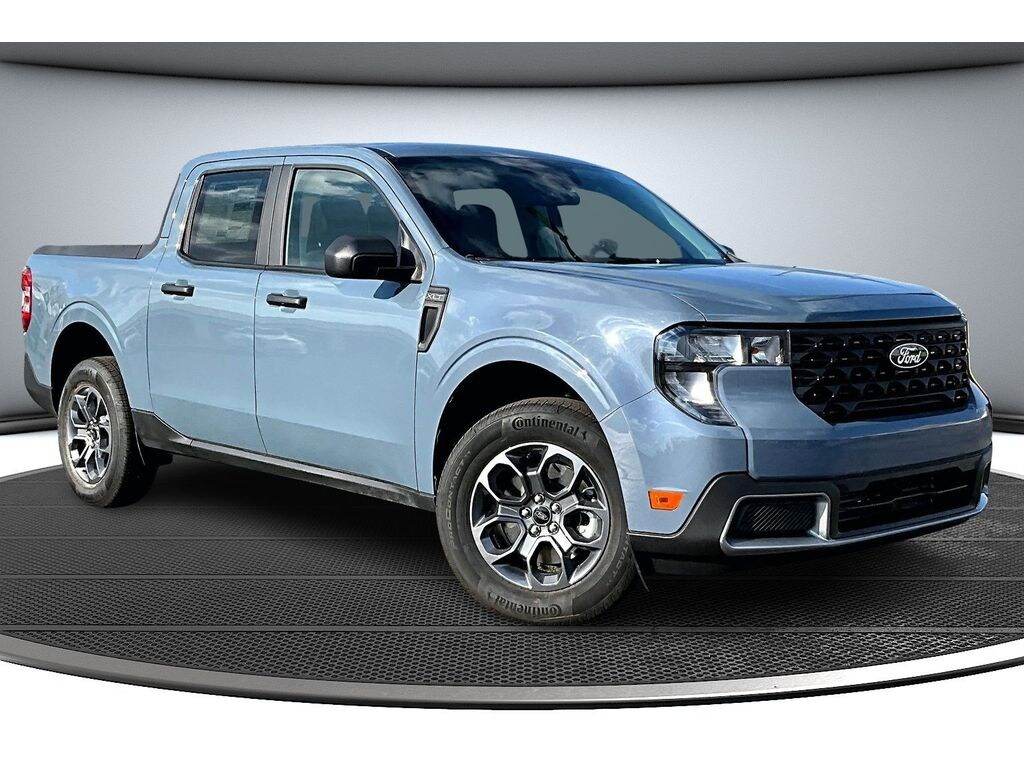 New 2025 Ford Maverick XLT SuperCrew