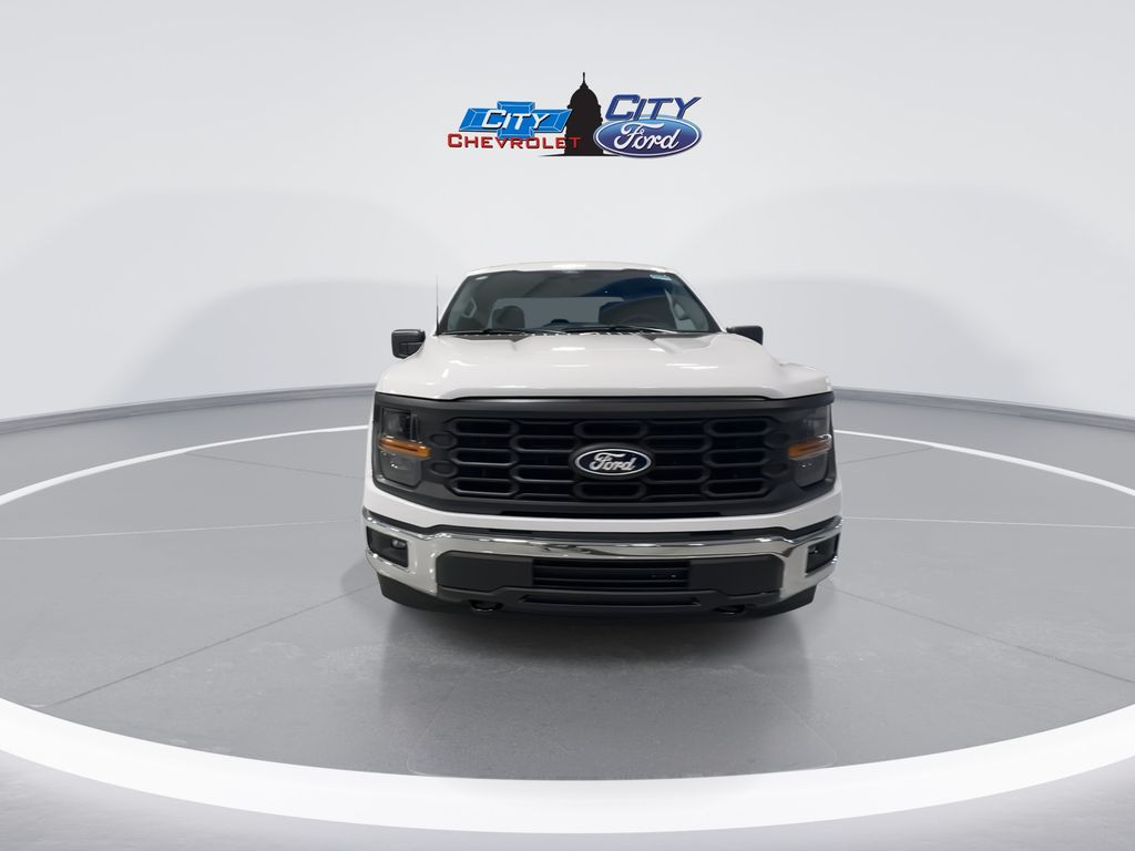 2025 Ford F-150 XL photo 2