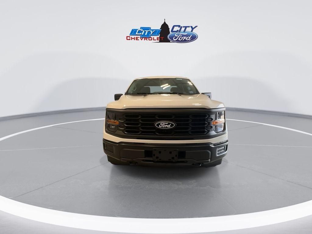 2025 Ford F-150 XL photo 3