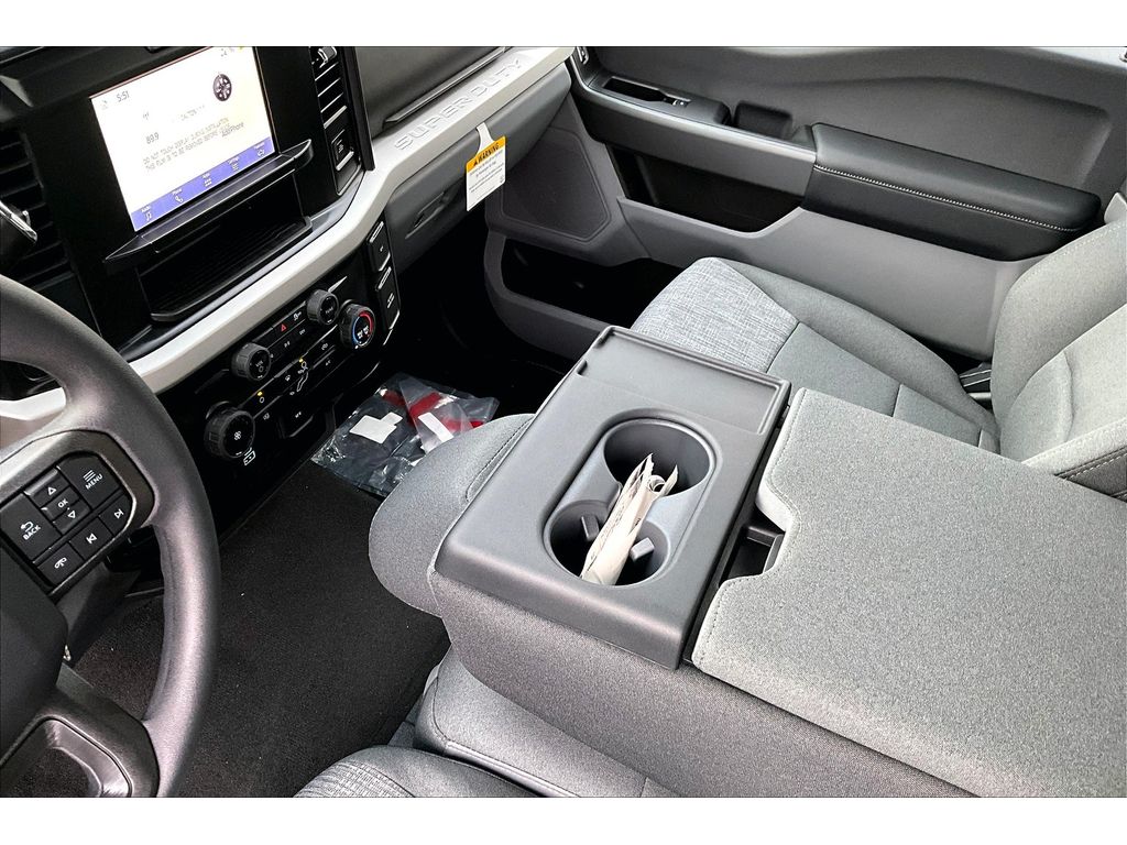 2026 Ford F-250 Super Duty XLT - Photo 11