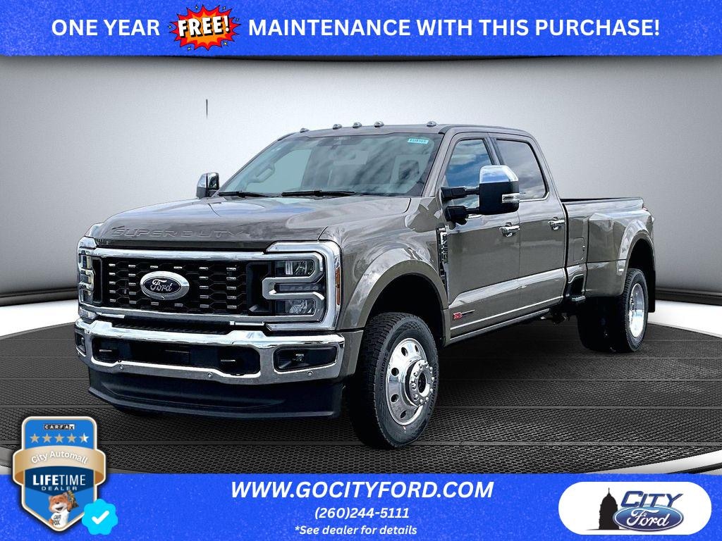 New 2026 Ford F-450 Lariat Crew Cab