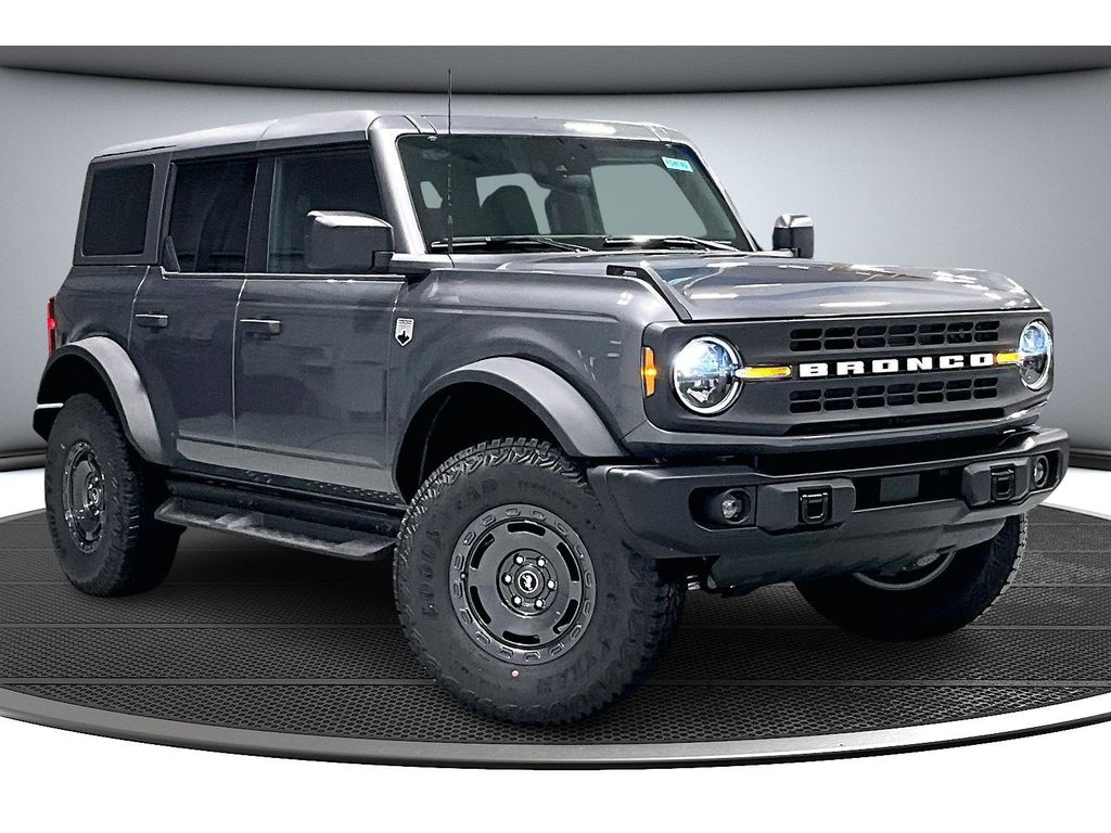 2025 Ford Bronco Big Bend photo 2