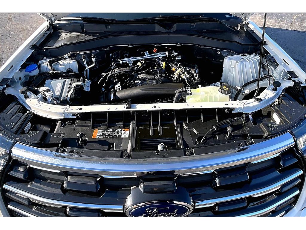 2026 Ford Explorer Active - Photo 14