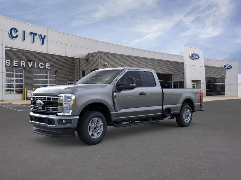 2026 Ford F-350 XLT photo 3
