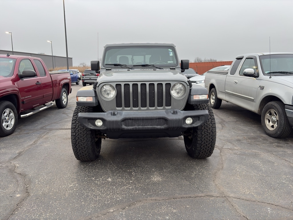 Used 2020 Jeep Gladiator Sport S Crew Cab