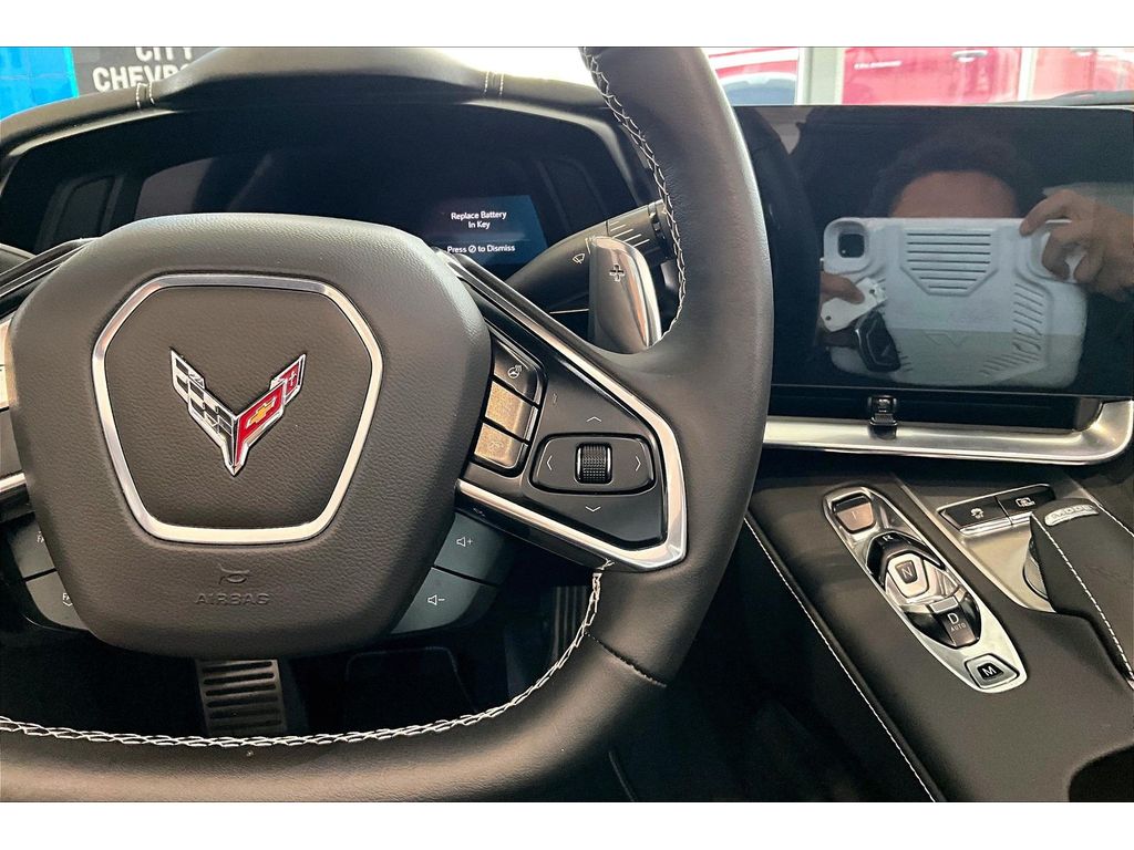 2023 Chevrolet Corvette 2LT - Photo 21