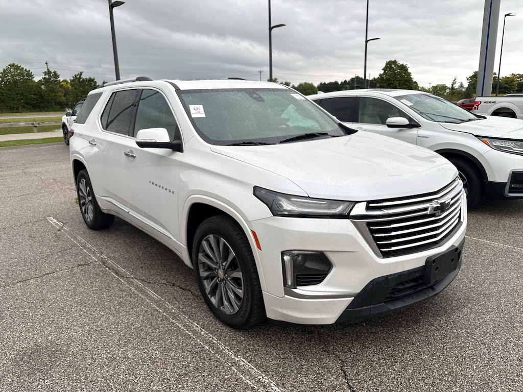 Used 2023 Chevrolet Traverse Premier Sport Utility