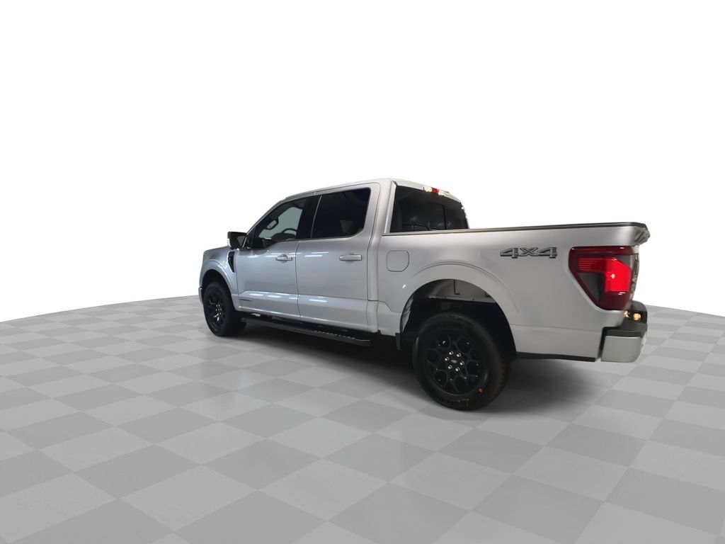 2025 Ford F-150 XLT photo 2