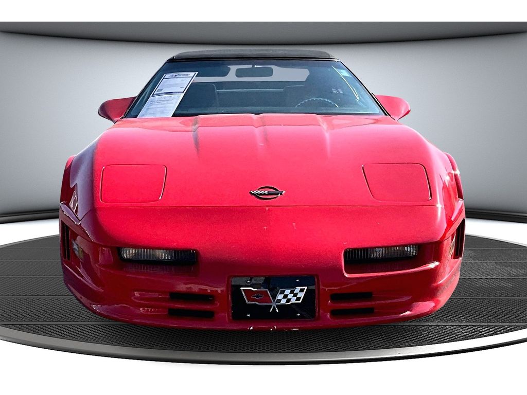1987 Chevrolet Corvette Base photo 3