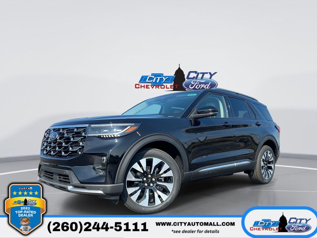 2025 Ford Explorer Platinum's photo