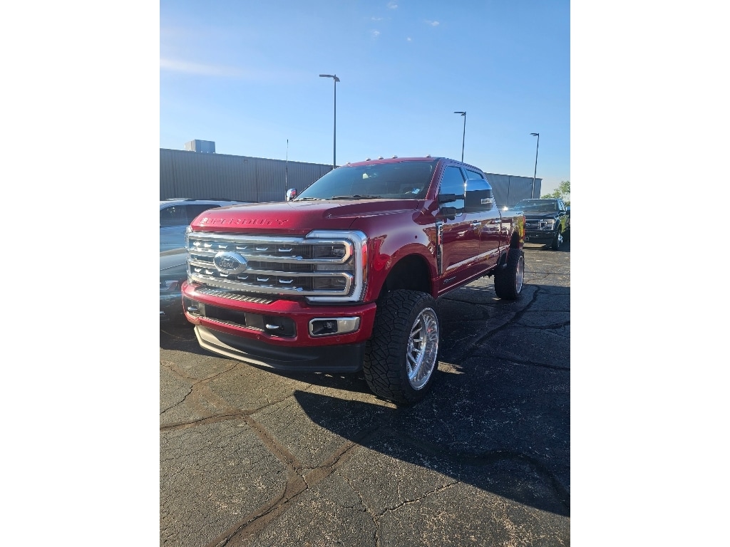 Used 2024 Ford F-250 Super Duty Platinum Crew Cab