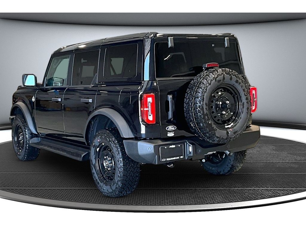 New 2026 Ford Bronco Outer Banks Sport Utility