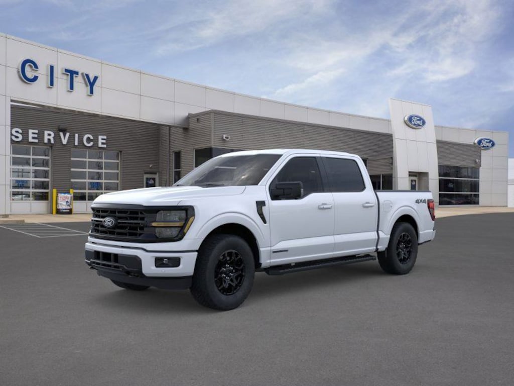 New 2025 Ford F-150 XLT Crew Cab