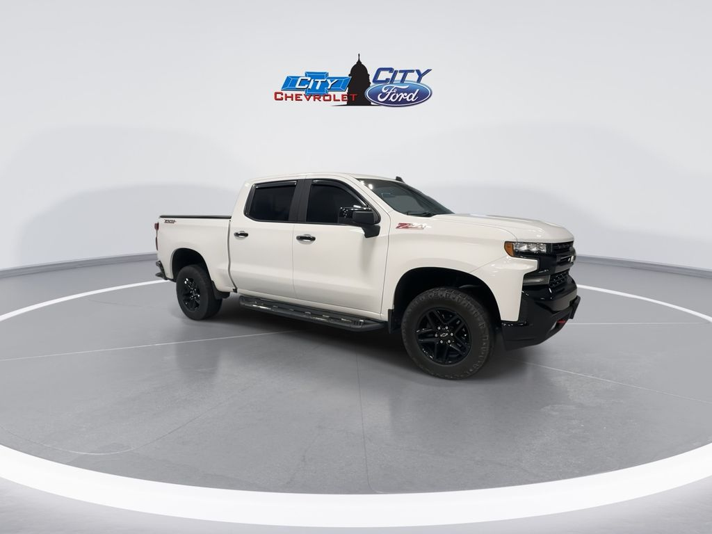 2019 Chevrolet Silverado 1500 LT Trail Boss photo 2