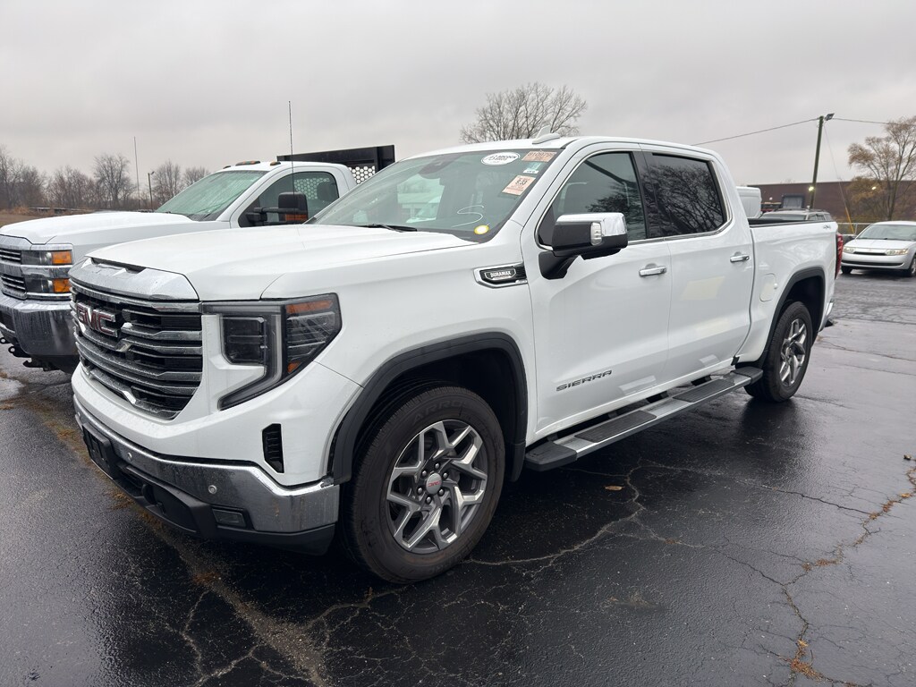 Used 2022 GMC Sierra 1500 SLT Crew Cab
